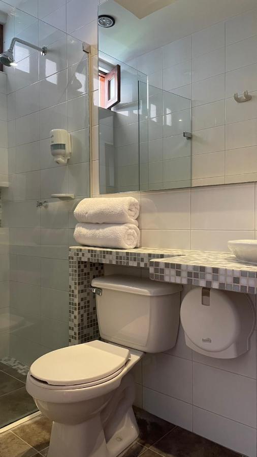 Habitación Doble Pequeña